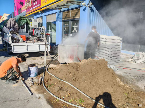 盘龙顶管注浆加固